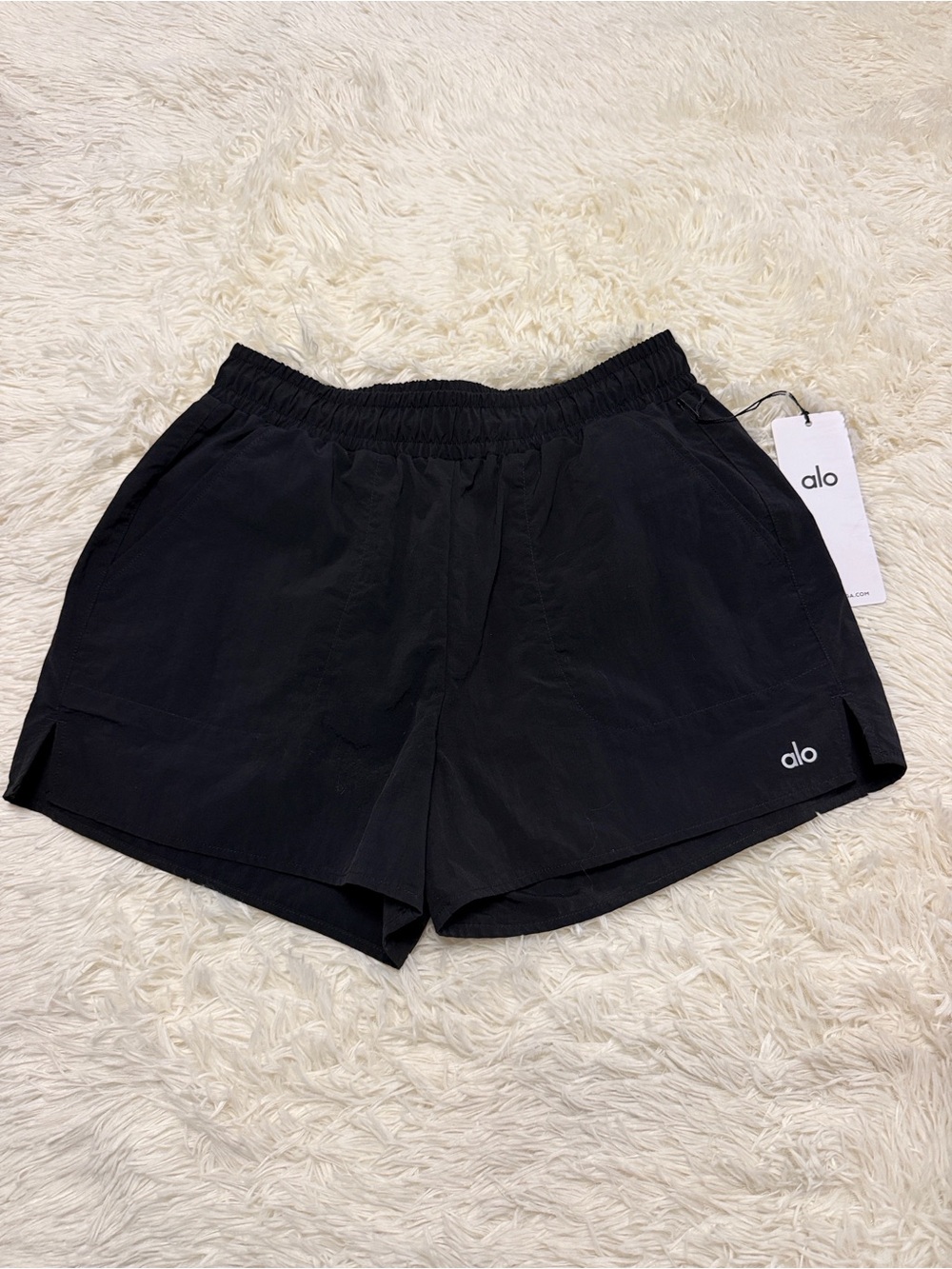 Alo Black Alumni Shorts Size Small NWT